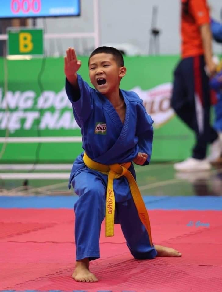 Bé tự lập