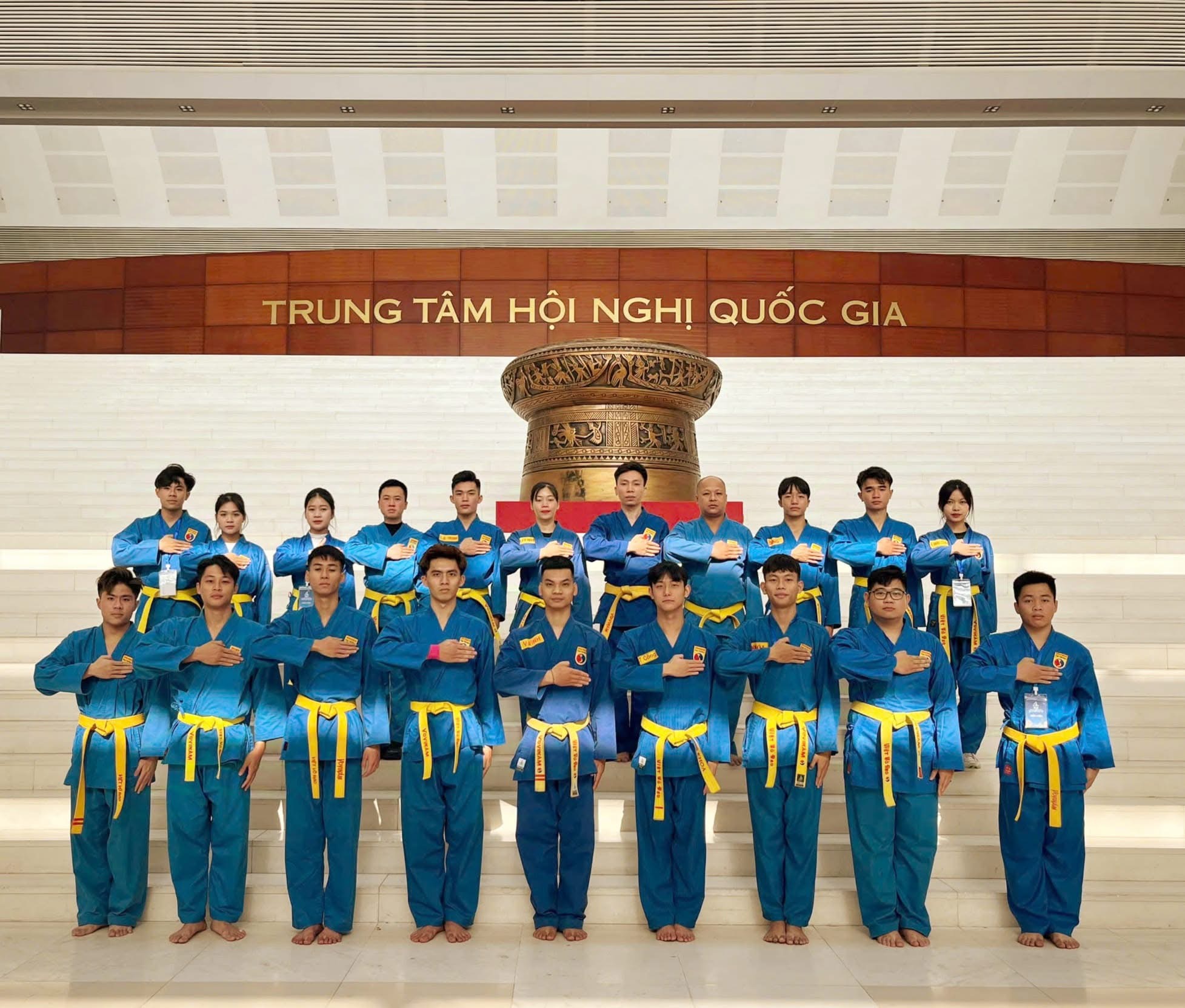 Sinh hoạt nhóm