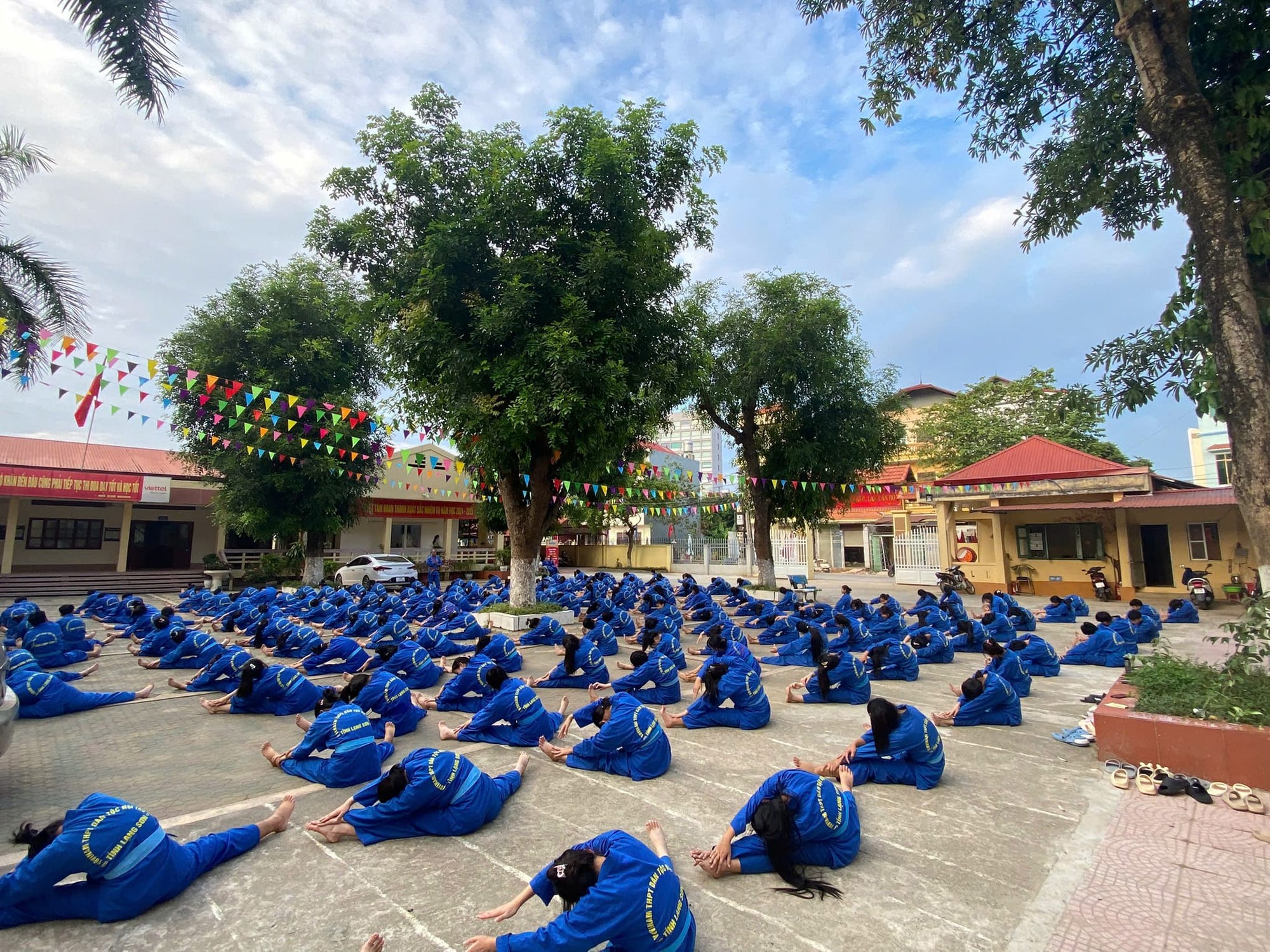 Lớp tập chiều tại Chu Văn An