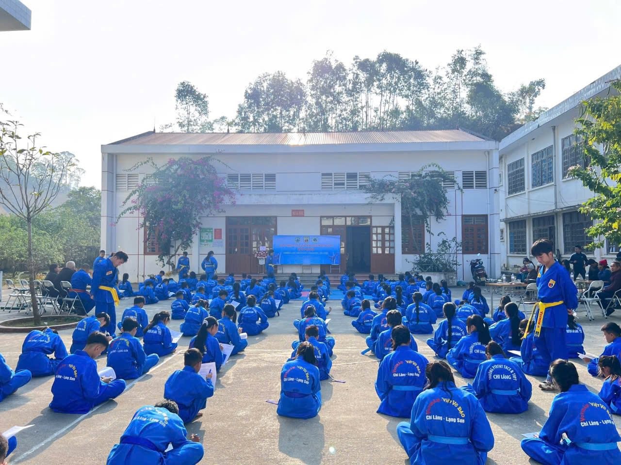Đối luyện