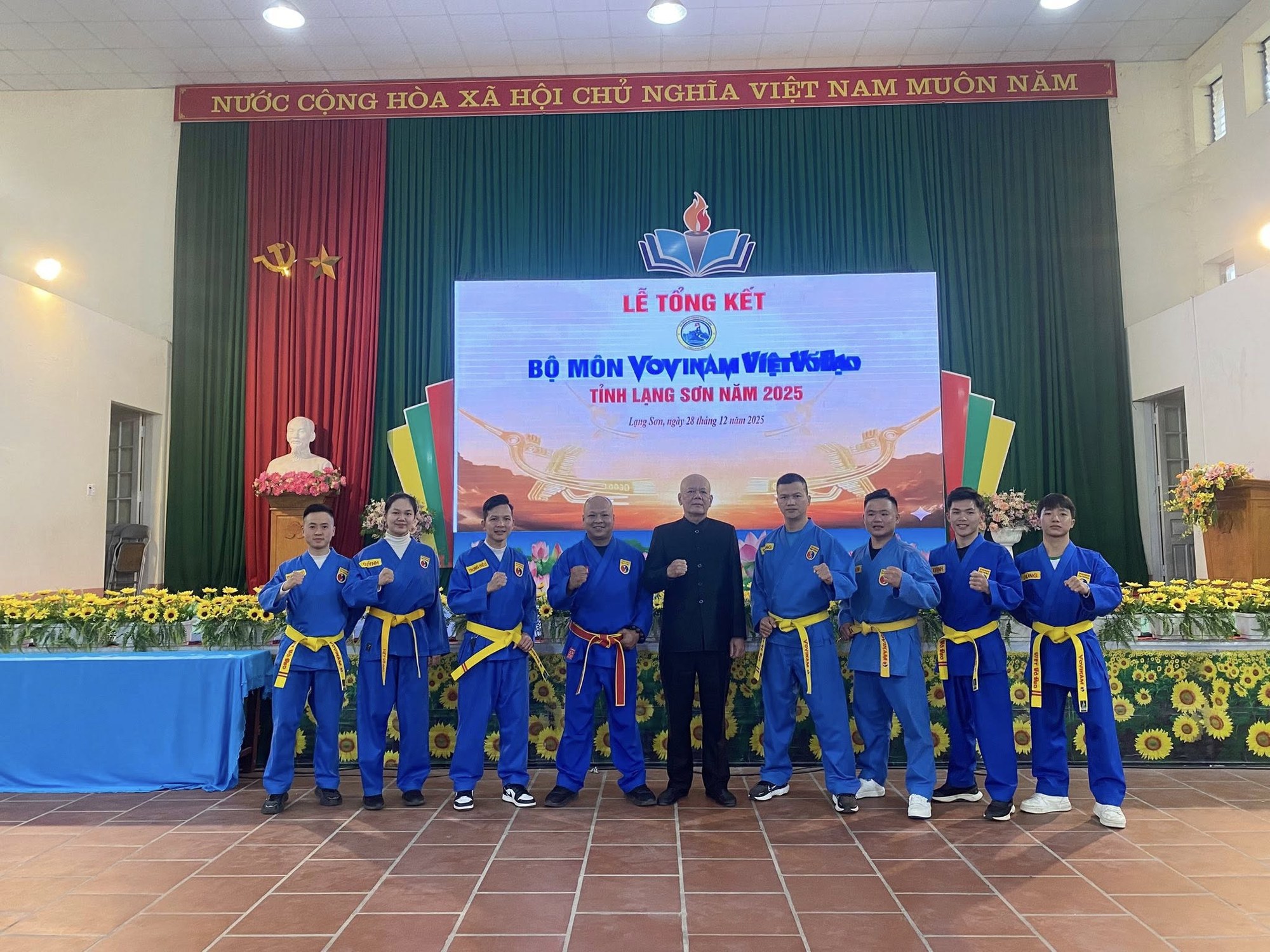 Cờ đoàn